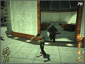 Będziesz świadkiem krótkiego przerywnika filmowego, w którym zaprezentuje się pierwszy boss, niezbyt rozgarnięty grubas z piłą łańcuchową w łapach (#70) - Punchbowl Maul | Solucja Stubbs the Zombie in Rebel Without a Pulse - Stubbs the Zombie in Rebel Without a Pulse - poradnik do gry