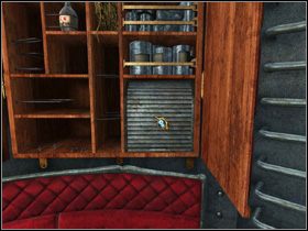 Teraz użyj małego noża na nabojach lub klucza francuskiego na baryłce prochu, a otrzymasz wybuchowy proszek [explosive powder] - PODRÓŻ NA KSIĘŻYC cz.3 | Journey to the Moon Podróż na Księżyc - Journey to the Moon: Podróż na Księżyc - poradnik do gry