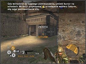 Weź jeden z oddziałów i wyrusz nim w stronę alejki z lewej strony, prowadzącej na południe - Misja 4 - Inwazja Brytyjczyków - Full Spectrum Warrior: Ten Hammers - poradnik do gry