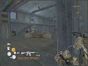 Udaj się na północ i schowaj za ogrodzeniem przylegającym do mola przy wodzie - Misja 7 - Krocząc po wodzie - Full Spectrum Warrior: Ten Hammers - poradnik do gry