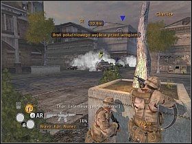 Po jego odparciu skieruj swoje oddziały tak, aby były w stanie skoncentrować ogień na zachodnim przejściu [1] - Misja 10 - Złamani ludzie - Full Spectrum Warrior: Ten Hammers - poradnik do gry