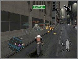 Mentally unstable arsonist - masz do czynienia z niestabilnym psychicznie osobnikiem (po prostu - świrem ;-), który spaceruje po ulicy z miotaczem ognia lub koktajlami Mołotowa - Ulica (3) | Przestępstwa w True Crime New York City - True Crime: New York City - poradnik do gry