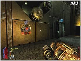 Znajdziesz się w sali chronionej przez łowców - [Solucja] Following Her cz.1 | Prey - Prey (2006) - poradnik do gry