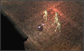 Podczas ostatecznej potyczki bądź gotów na atakowanie nie tylko maga, gdyż ten przywoływać będzie na pomoc demony - [Main Quest] Under the Labyrinth | Solucja Titan Quest - Titan Quest - poradnik do gry
