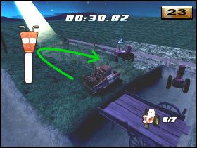 Ostatnie figle wymagają już tylko przesunięcia wózka znajdującego się po lewej (22) oraz objechania zarośli przy siódmej ofierze wrednego Złomka (23) - [Minigry] Przewracanie traktorów - Poziom 3 | Auta - Auta - poradnik do gry