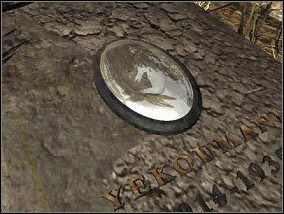 Dowiedziałem się od niego, że trochę paliwa znajdę w forcie, a potem dał mi klucz do bramy, którą widziałem przy wysiadaniu z wodolotu - Pueblo cz.1 - Amerzone: Testament Odkrywcy - poradnik do gry