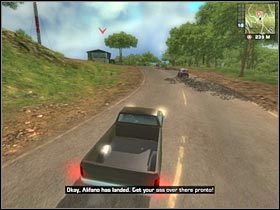 Gdy tylko zbliżysz się do lotniska, wyruszy konwój (limuzyna + dwa wozy opancerzone) - [Misja 04] The San Esperito Connection | Just Cause - Just Cause - poradnik do gry