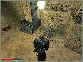 Teraz trzymając się prawej strony dojdziesz do drzwi z kratą i przyciskiem na kolumnie (obrazek z lewej) uruchamiasz przycisk i wchodzisz do komnaty - Strażnicy portalu (3) | Rozdział 5 | Gothic - Gothic - poradnik do gry