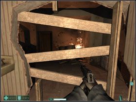 Przygodę rozpoczynamy w płonącym budynku - Konsekwencje (1) | Interwał 01 | FEAR Extraction Point - F.E.A.R.: Extraction Point - poradnik do gry