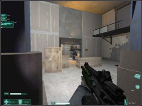 Z przedsionka bierzemy działko i granaty - Stacja końcowa (1) | Interwał 03 | FEAR Extraction Point - F.E.A.R.: Extraction Point - poradnik do gry