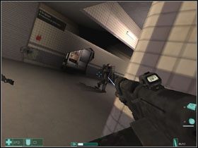 Idziemy korytarzem - L (2) | Interwał 03 | FEAR Extraction Point - F.E.A.R.: Extraction Point - poradnik do gry