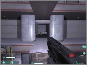 Za drzwiami z plakietką Security office będzie dwóch, odwróconych do nas tyłem żołnierzy #1 - Lewiatan (2) | Interwał 04 | FEAR Extraction Point - F.E.A.R.: Extraction Point - poradnik do gry