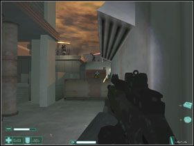 W przedsionku znajdziemy dwie apteczki - Interwał 06 - Epilog | Interwał 05 i 06 (Epilog) | FEAR Extraction Point - F.E.A.R.: Extraction Point - poradnik do gry