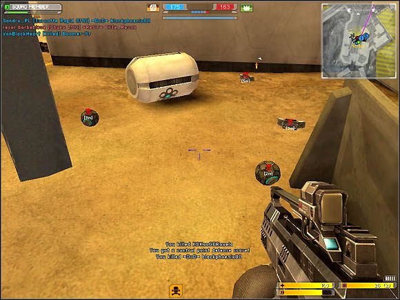 Bomby II-29 najlepiej zostawiać w miejscach, gdzie trudno je zauważyć, na przykład w dołach lub za rogami budynków - Materiały wybuchowe | Uwagi dodatkowe | Battlefield 2142 - Battlefield 2142 - poradnik do gry