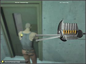 Na początek radziłbym schować się w nieoświetlonym miejscu (#1) - Kansas - Ellsworth Penitentiary (2) | Misja 2 w Splinter Cell Double Agent - Tom Clancys Splinter Cell: Double Agent - poradnik do gry