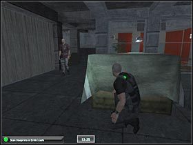 Zaczekaj aż strażnik przejdzie obok Ciebie i ruszaj przed siebie - NYC - JBA HQ - Part 2 (3) | Misja 6 w Splinter Cell Double Agent - Tom Clancys Splinter Cell: Double Agent - poradnik do gry