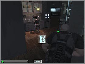 Po chwili Enrica otrzyma informację, w wyniku czego spróbuje zbliżyć się w Twoją stronę - NYC - JBA HQ - Part 3 (2) | Misja 8 w Splinter Cell Double Agent - Tom Clancys Splinter Cell: Double Agent - poradnik do gry