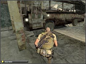 Wyjdź z autobusu i skręć w lewo - Kinshasa (1) | Misja 9.3 w Splinter Cell Double Agent - Tom Clancys Splinter Cell: Double Agent - poradnik do gry