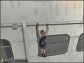 Ustaw się teraz pod balkonikiem i zaczekaj aż wartownicy zakończą rozmowę (#1) - Cozumel - Cruise Ship (1) | Misja 7.1 w Splinter Cell Double Agent - Tom Clancys Splinter Cell: Double Agent - poradnik do gry