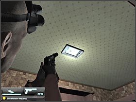 Zaczekaj aż sytuacja uspokoi się i wyjdź na zewnątrz - Cozumel - Cruise Ship (1) | Misja 7.1 w Splinter Cell Double Agent - Tom Clancys Splinter Cell: Double Agent - poradnik do gry