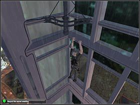 Przesuń się teraz w prawo i chwyć kolejnej wąskiej krawędzi (#1) - Shanghai - Hotel (2) | Misja 5 w Splinter Cell Double Agent - Tom Clancys Splinter Cell: Double Agent - poradnik do gry