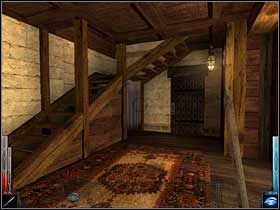 Kotara po lewej przy drzwiach na podwórze skrywa tajemnicę,. Trzeba ja tylko odsunąć! - The Gate of Stonehelm (3) | Rozdział 1 | Dark Messiah of Might and Magic - Dark Messiah of Might and Magic - poradnik do gry