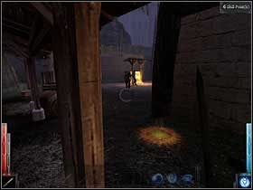 O! Oferent nadbiega w pośpiechu, jaki towarzyszy zakupom w ramach promocji! Biegnij, biegnij! Nie ustawaj! - Dead Mans Trail (3) | Rozdział 3 | Dark Messiah of Might and Magic - Dark Messiah of Might and Magic - poradnik do gry