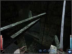 Już wiem! Ukryte drzwi koło truposza Ghoula! Wiedział przynajmniej, czego bronił! - The Altar of the Skull (5) | Rozdział 6 | Dark Messiah of Might and Magic - Dark Messiah of Might and Magic - poradnik do gry