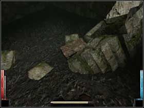 Nie ma złego, co by na dobre nie wyszło! Skrzynia pod lustrem wody wygląda, jakby oczekiwała mojego przybycia. - Fire in the Blood (3) | Rozdział 7 | Dark Messiah of Might and Magic - Dark Messiah of Might and Magic - poradnik do gry