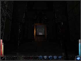 Jaśniejące w oddali światło zwiastuje kłopoty. Tu moi przeciwnicy czują się niezwykle pewnie. - In the House of Ashes (5) | Rozdział 8 | Dark Messiah of Might and Magic - Dark Messiah of Might and Magic - poradnik do gry