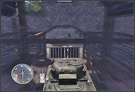 Po chwili napotkacie na poważniejszego przeciwnika (#1) - [Rozdział VII] The Black Baron | Call of Duty 3 - Call of Duty 3 - poradnik do gry