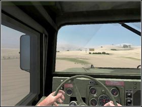 W obozie jest rozlokowanych kilka skrzyń z amunicją, więc o brak pocisków przeciwpancernych nie będziesz musiał się martwić - Misja 3 - Operacja Dolores | ArmA Armed Assault - ArmA: Armed Assault - poradnik do gry