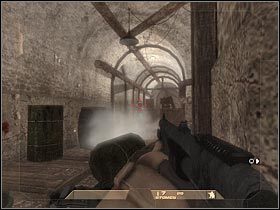 Docelowo będziesz musiał dotrzeć do kolejnego rozwidlenia (#1) - [Misja 1.3] Mexican Border - Mines cz.2 | Tom Clancys Rainbow Six Vegas - Tom Clancys Rainbow Six Vegas - poradnik do gry