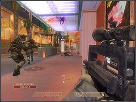 Skorzystaj teraz z nowo odkrytego przejścia, z którego wybiegli zabici przeciwnicy (#1) - [Misja 3.2] Downtown Vegas - Fremont cz.2 | Tom Clancys Rainbow Six Vegas - Tom Clancys Rainbow Six Vegas - poradnik do gry