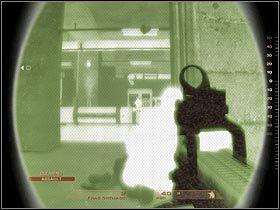 Po wstępnym oczyszczeniu pomieszczenia przywołaj do siebie resztę drużyny i spróbuj skierować się w prawo (#1) - [Misja 3.3] Downtown Vegas - Mafia House cz.1 | Tom Clancys Rainbow Six Vegas - Tom Clancys Rainbow Six Vegas - poradnik do gry