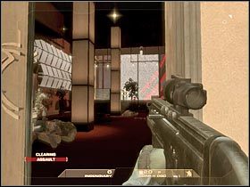 Otwórz drzwi prowadzące do niewielkiego korytarza - [Misja 4.2] Vertigo Spire - Tower Bar cz.1 | Tom Clancys Rainbow Six Vegas - Tom Clancys Rainbow Six Vegas - poradnik do gry