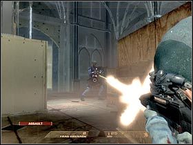 Uważaj też na kilku gostków, którzy mogą tu zjechać na linach (#1) - [Misja 5.2] Dantes Casino - Gabe cz.2 | Tom Clancys Rainbow Six Vegas - Tom Clancys Rainbow Six Vegas - poradnik do gry