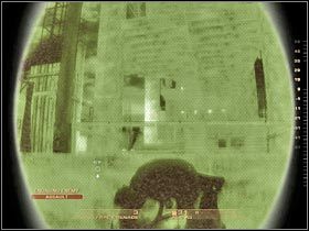 Koniecznie powinieneś zacząć korzystać z mapy taktycznej, gdyż w przeciwnym przypadku stracisz tylko czas, próbując zlokalizować lepiej poukrywanych bandytów - [Misja 5.3] Dantes Casino - Kan cz.1 | Tom Clancys Rainbow Six Vegas - Tom Clancys Rainbow Six Vegas - poradnik do gry