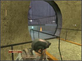 Dopiero gdy sam zbliżysz się do pilnowanego przez Twoich kolegów sektora mapy, w okolicy pojawią się pierwsi wrogowie - [Misja 6.3] Nevada Dam - Spillway cz.1 | Tom Clancys Rainbow Six Vegas - Tom Clancys Rainbow Six Vegas - poradnik do gry