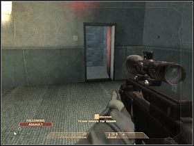 Skorzystaj ze znajdujących się tu schodów (#1) - [Misja 6.3] Nevada Dam - Spillway cz.2 | Tom Clancys Rainbow Six Vegas - Tom Clancys Rainbow Six Vegas - poradnik do gry