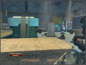 Możesz już skierować się do LEWYCH drzwi, prowadzących do kolejnego dużego pomieszczenia (#1) - [Misja 6.4] Nevada Dam - Facility cz.2 | Tom Clancys Rainbow Six Vegas - Tom Clancys Rainbow Six Vegas - poradnik do gry