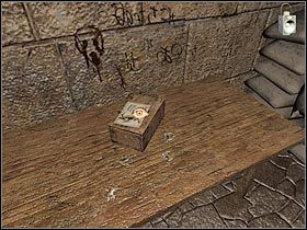 Obróć się w prawo - The Thames - Pod magazynem (1) | Rozdział 2 Sherlock Holmes Przebudzenie - Sherlock Holmes: Przebudzenie - poradnik do gry