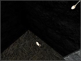 Wybierz z inwentarza nowo pozyskany klucz, a następnie użyj go, tak aby móc przedostać się do gabinetu (#1) - Switzerland - Gabinet doktora Gygaxa (2) | Rozdział 3 - Sherlock Holmes: Przebudzenie - poradnik do gry