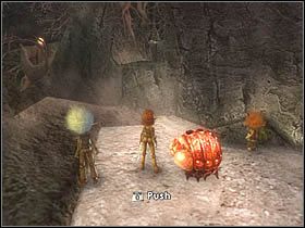 Po wytransportowaniu czerwonego stworka przy pomocy dwóch wind, przeciągnij go przez skalne podwyższenie i strąć na dół - [ETAP VIII] Lost in the Seven Lands - I cz.2 | Artur i Minimki - Artur i Minimki - poradnik do gry