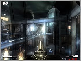 Użyj stacjonarnego karabinu maszynowego (#98) do rozprawienia się z kolejną grupą przeciwników i przejdź na drugą stronę placu po metalowej platformie - Grey Rock Refinery (2) | Mission 2 w Infernal - Infernal - poradnik do gry