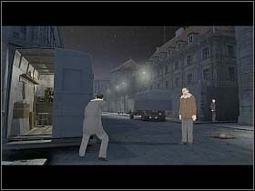 Teraz może swobodnie użyć węża do innych celów - Ulica - Berlin - Undercover: Operation Wintersun - poradnik do gry