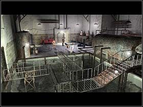 Teraz nasz bohater przygląda się dwu butlom z gazem umocowanym na stelażu - Podziemne pomieszczenia produkcyjne (2) - Heigerloch - Undercover: Operation Wintersun - poradnik do gry