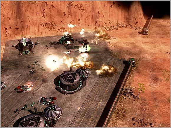 Bazę na południu musisz zdobyć przy pomocy jednego Awatara. Wykorzystuj jego miotacz ognia do anihilacji piechoty. - Nod - Ayers Rock | Command & Conquer 3 Wojny o Tyberium - Command & Conquer 3: Wojny o Tyberium - poradnik do gry