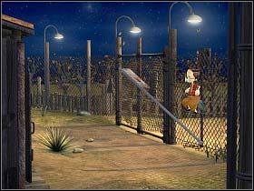 Tym razem wystarczy solidny kopniak i cały znak przechyla się ukośnie, opierając o giętką siatkę - Na ratunek Cornelii, 20:24 - Wypadek przy pracy... | Mały przestępca, 19:00, Na ratunek Cornelii - Tony Tough 2: A Rakes Progress - poradnik do gry