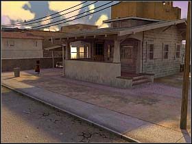 Opuściwszy budynek, Tony jest świadkiem efektownego ścięcia zakrętu przez jadące z mocno nadmierną prędkością auto, w którym rozpoznaje samochód - Jeśli nie drzwiami, to może oknem...? | Mały przestępca, 19:00, Na ratunek Cornelii - Tony Tough 2: A Rakes Progress - poradnik do gry